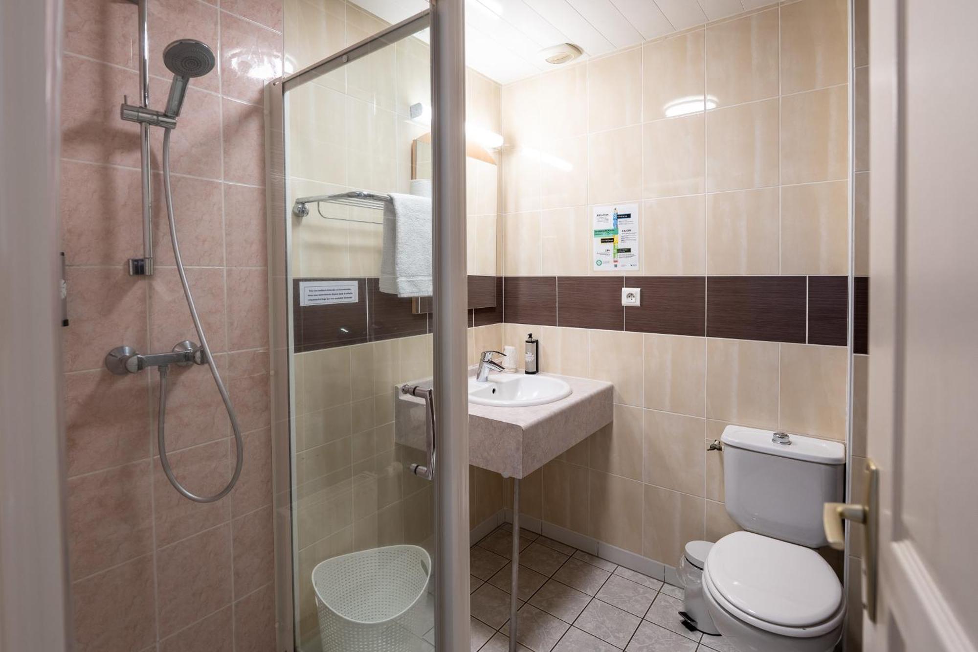 Villa Hotel Gien ภายนอก รูปภาพ